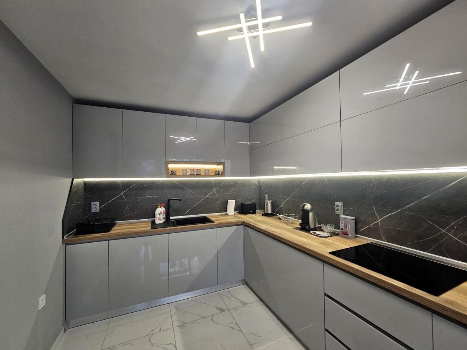 Apartment Bohemi With Free Parking Burgas Stad Buitenkant foto